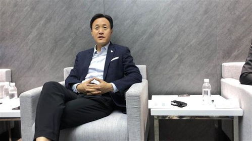 张勇哪吒汽车多少股权